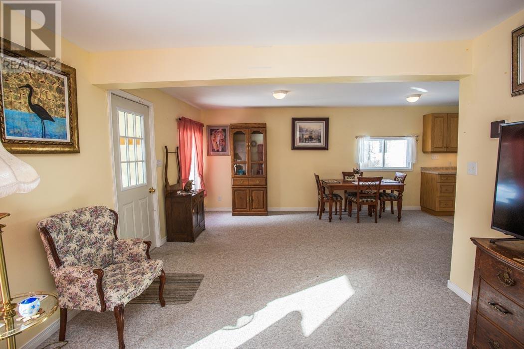 1252 Catherine St, Richards Landing, Ontario P0R 1J0 - Photo 6 - SM260172