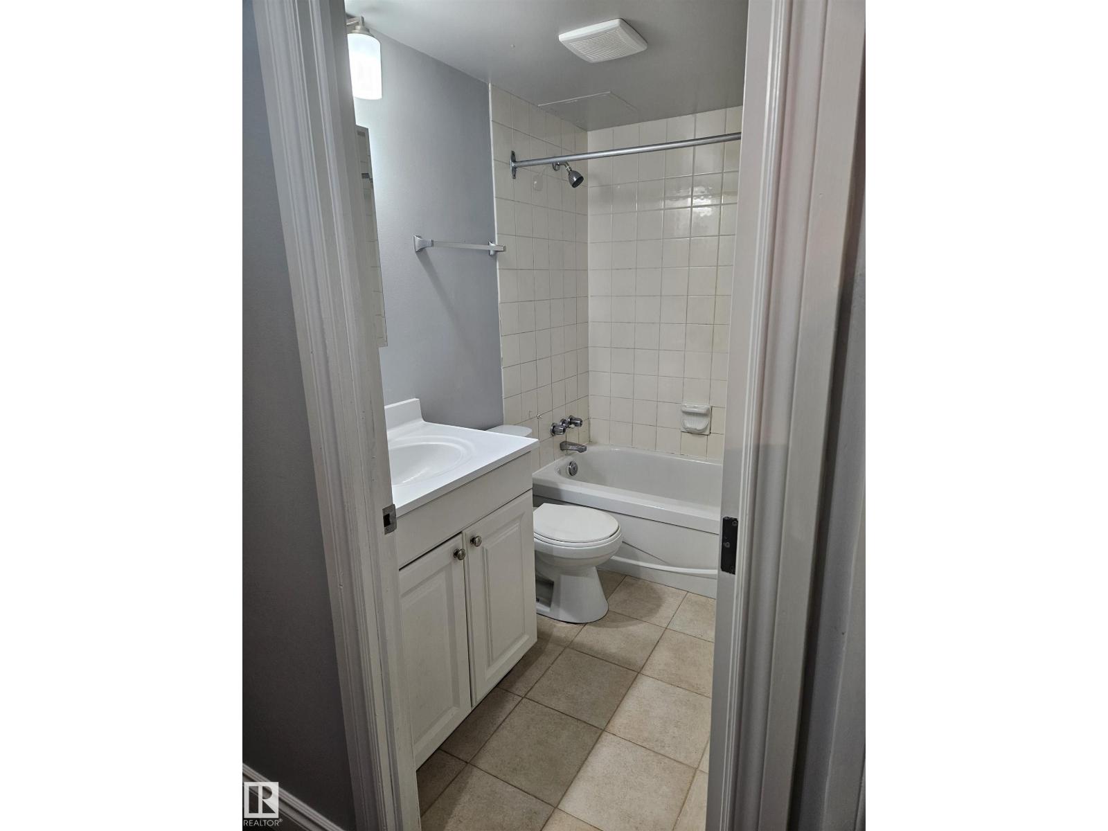 #203 12831 66 St Nw, Edmonton, Alberta  T5C 0A4 - Photo 6 - E4479222