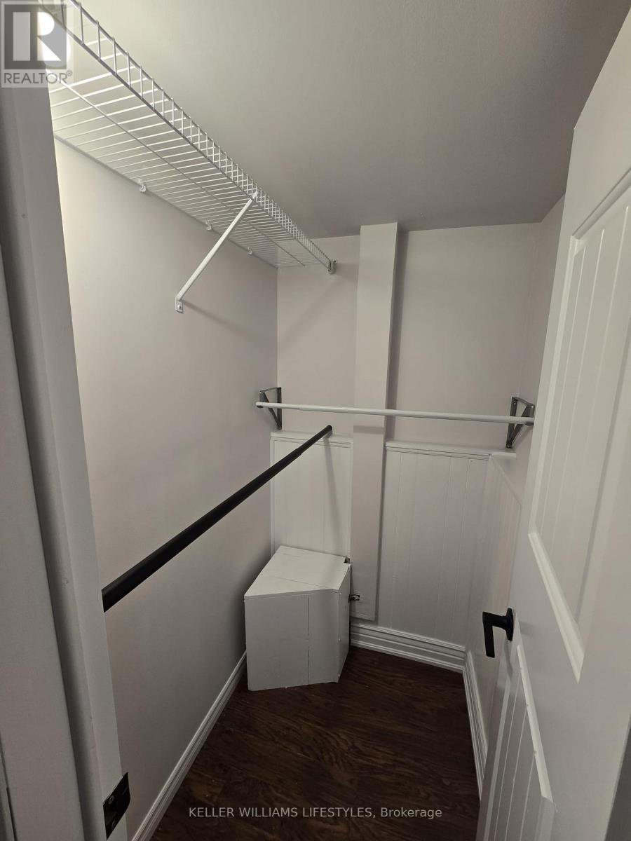 Photo 31 of 50 for 575 Grand View Avenue