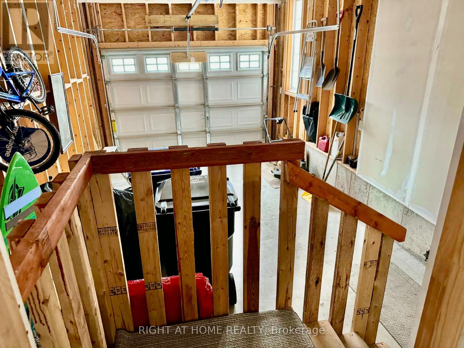 2110 Galloway Street, Innisfil, Ontario  L9S 4B7 - Photo 26 - N12915842