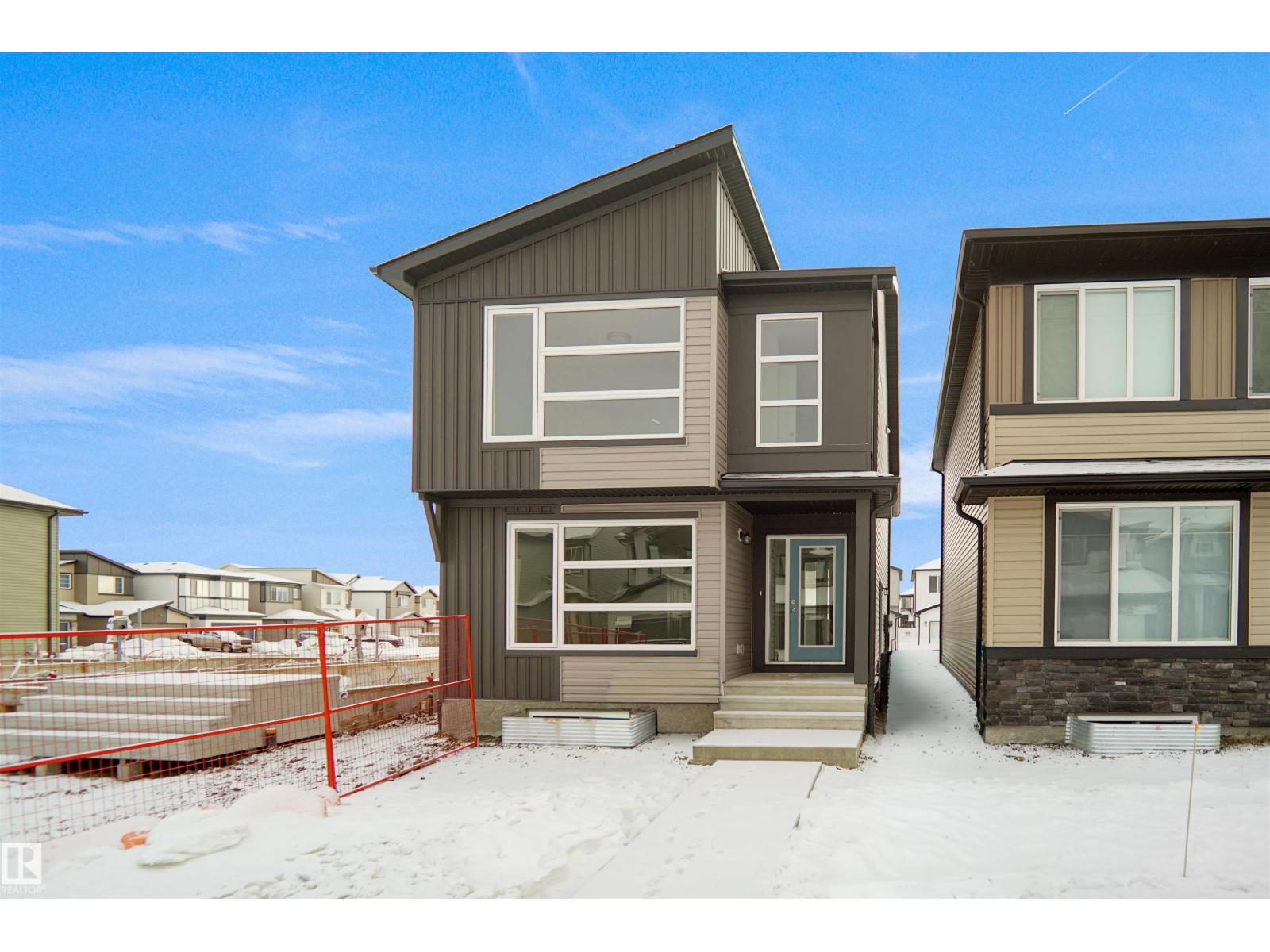 7423 181 Av Nw, Edmonton, Alberta  T5Z 0T4 - Photo 1 - E4476812