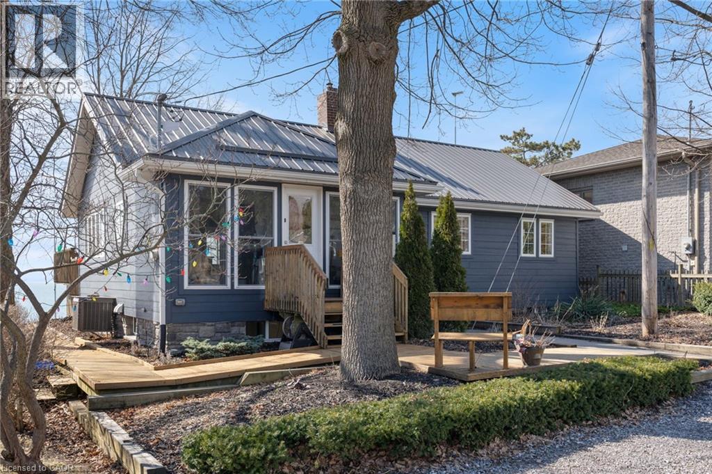 10 Kiwanis Avenue, Port Dover, Ontario  N0A 1N2 - Photo 3 - 40815662