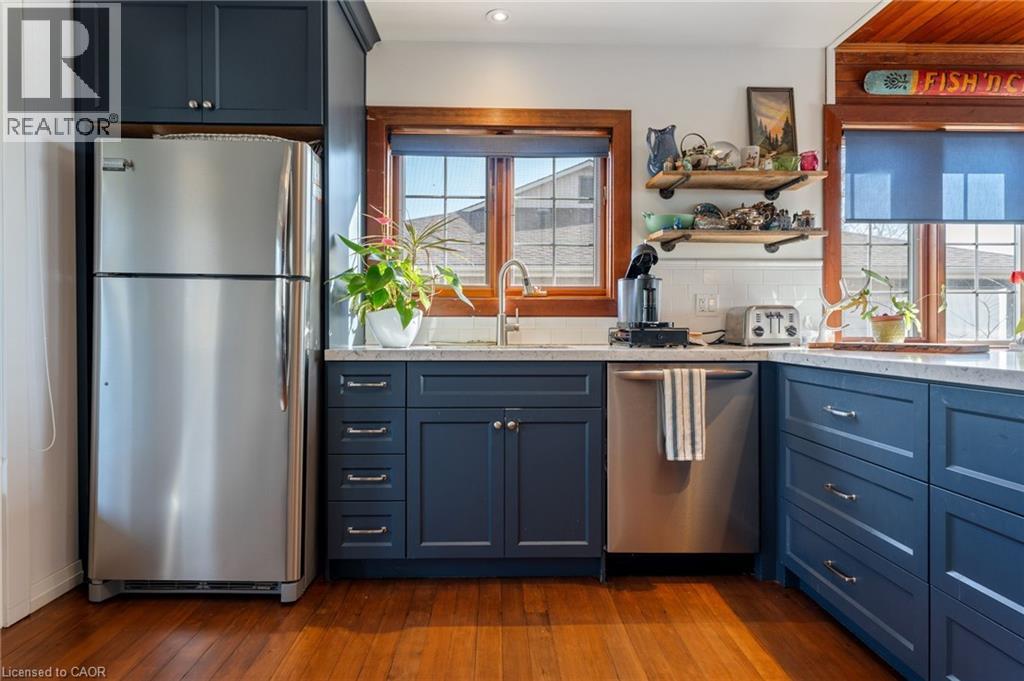 10 Kiwanis Avenue, Port Dover, Ontario  N0A 1N2 - Photo 7 - 40815662