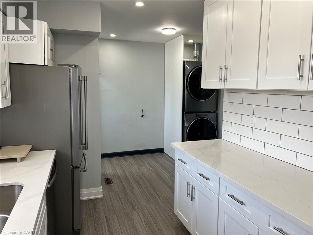 73 Chipman Avenue Unit# Upper, Hamilton, Ontario  L9A 2S9 - Photo 11 - 40815322