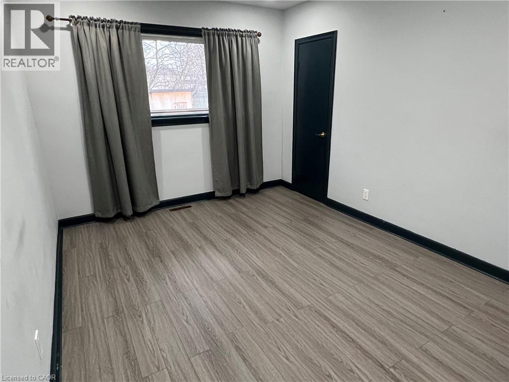 73 Chipman Avenue Unit# Upper, Hamilton, Ontario  L9A 2S9 - Photo 18 - 40815322