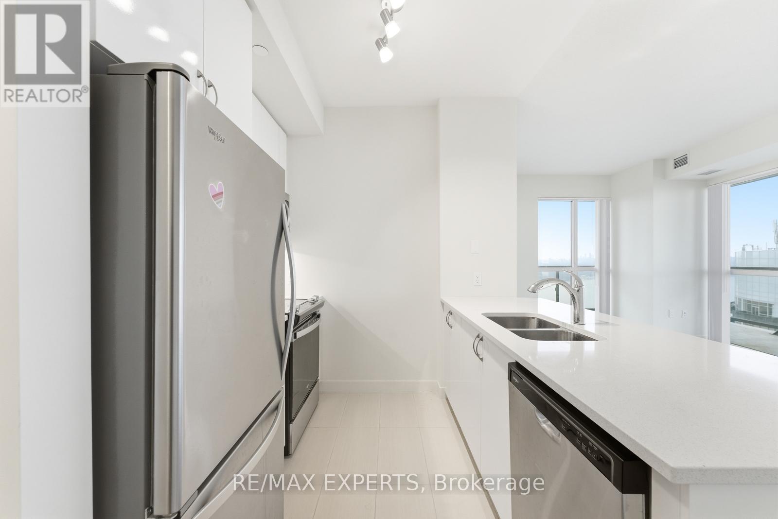 3502 - 38 Annie Craig Drive, Toronto, Ontario  M8V 0G9 - Photo 11 - W12875452