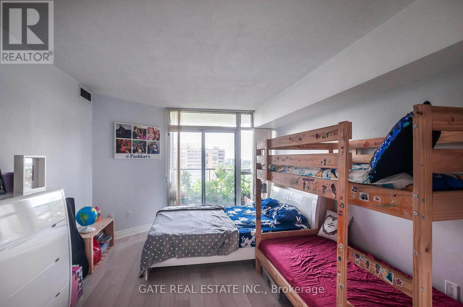 1604 - 5 Rowntree Road, Toronto, Ontario  M9V 5G9 - Photo 19 - W12884632