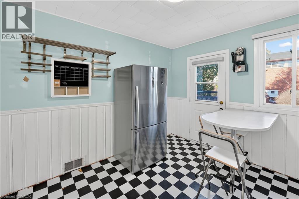 193 N Tragina Avenue, Hamilton, Ontario  L8H 5C7 - Photo 7 - 40814215