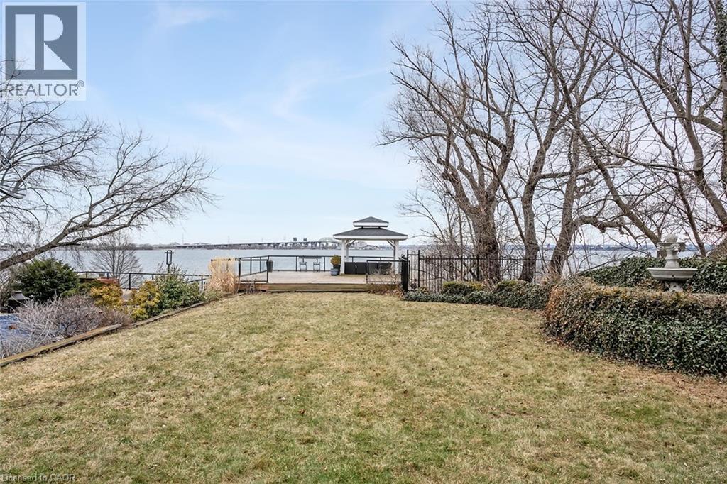 624 North Shore Boulevard E, Burlington, Ontario  L7T 1X2 - Photo 39 - 40814223