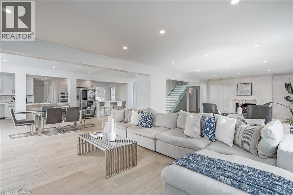 624 North Shore Boulevard E, Burlington, Ontario  L7T 1X2 - Photo 10 - 40814223