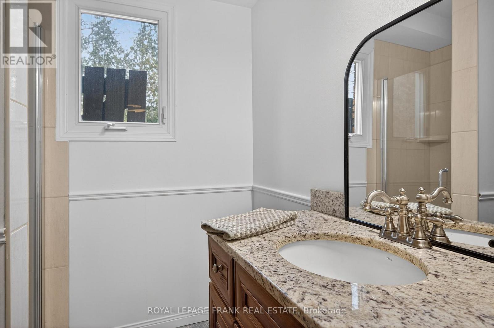 2260 Kawartha Hts Boulevard, Peterborough, Ontario  K9K 1P4 - Photo 7 - X12928904