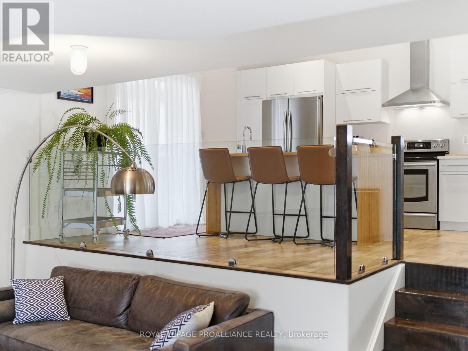 22 Kempton Avenue, Belleville, Ontario  K8N 0E9 - Photo 34 - X12928998