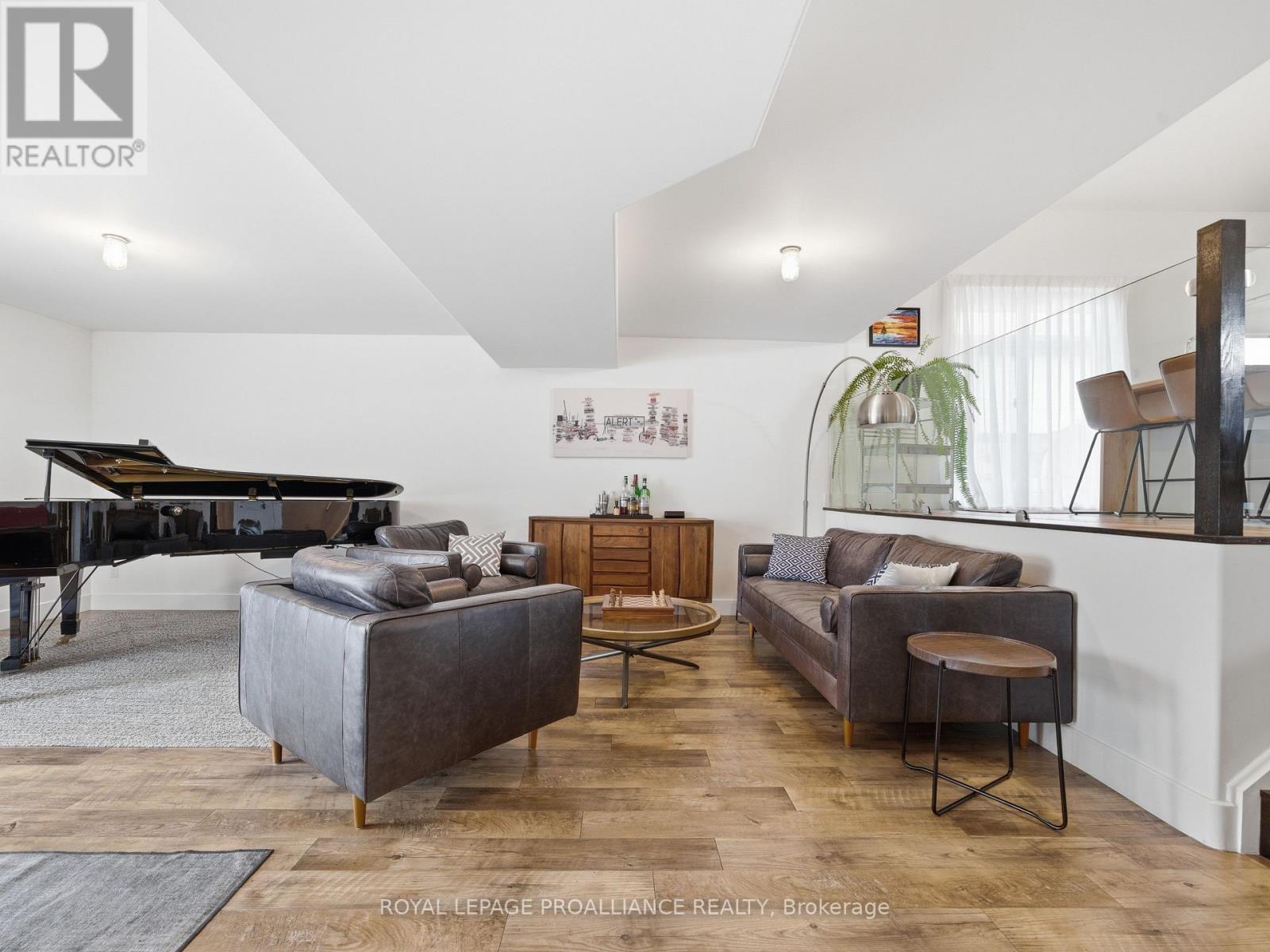 22 Kempton Avenue, Belleville, Ontario  K8N 0E9 - Photo 36 - X12928998