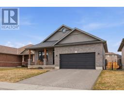 22 KEMPTON AVENUE, Belleville, Ontario