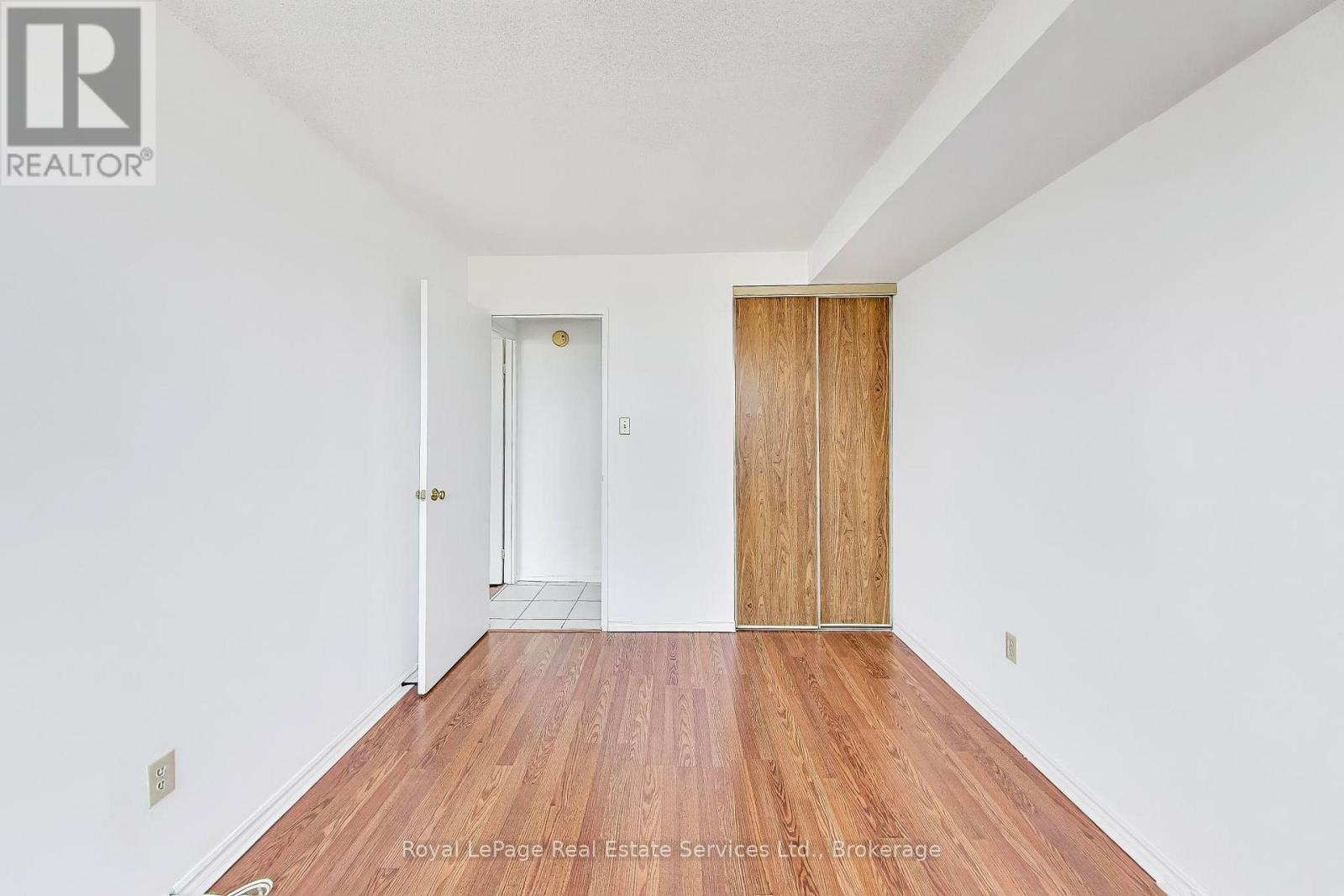 611 - 5 Weldrick Road W, Richmond Hill, Ontario  L4C 8S9 - Photo 18 - N12925372