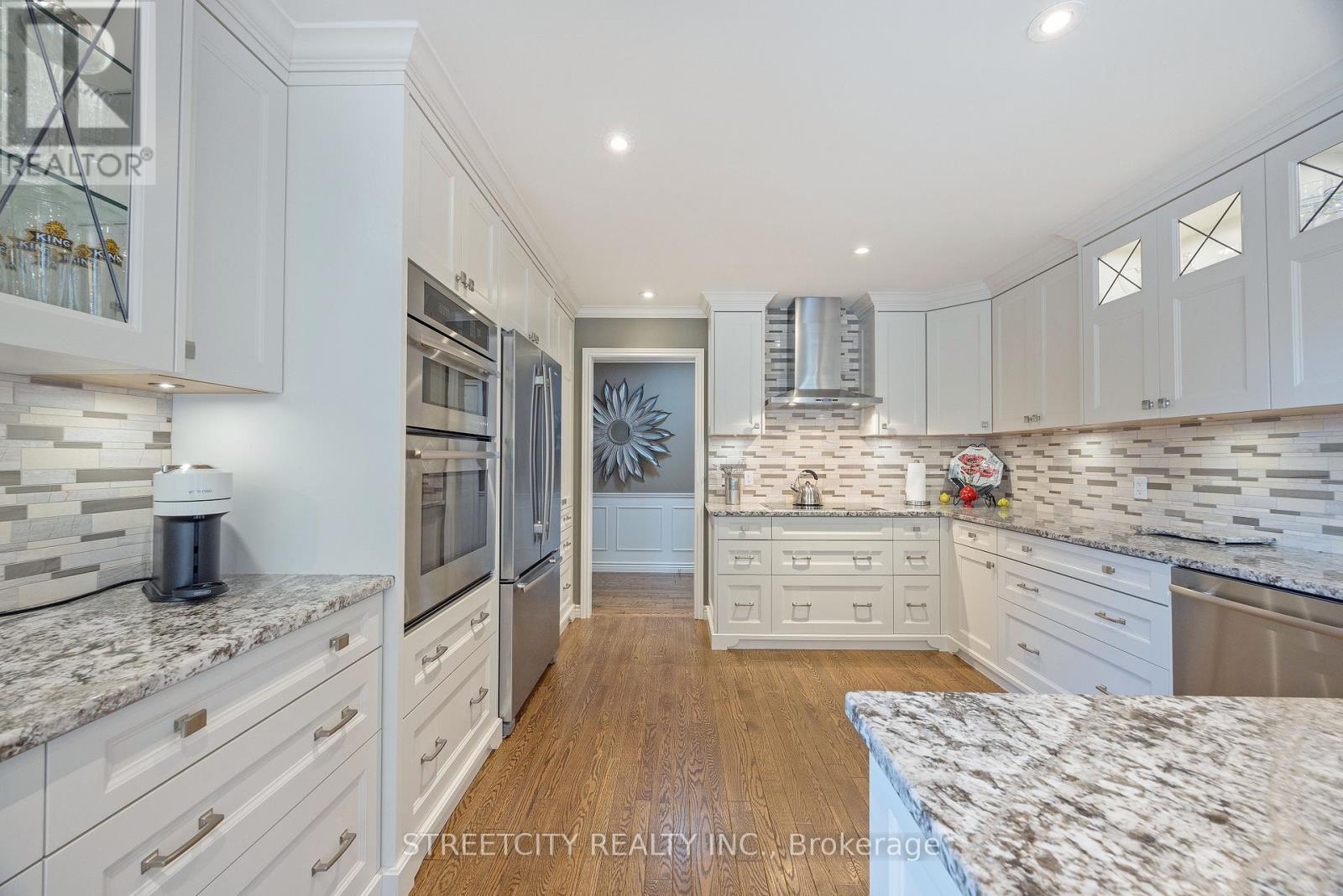 448 Grangeover Crescent, London North, Ontario  N6G 4P7 - Photo 18 - X12928890