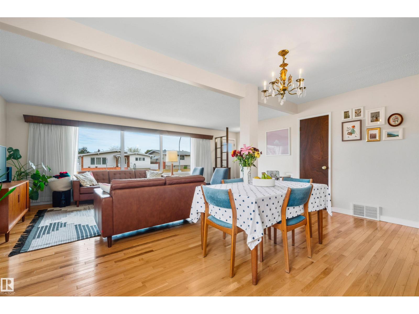 7811 148 Av Nw, Edmonton, Alberta  T5C 2T8 - Photo 9 - E4479335