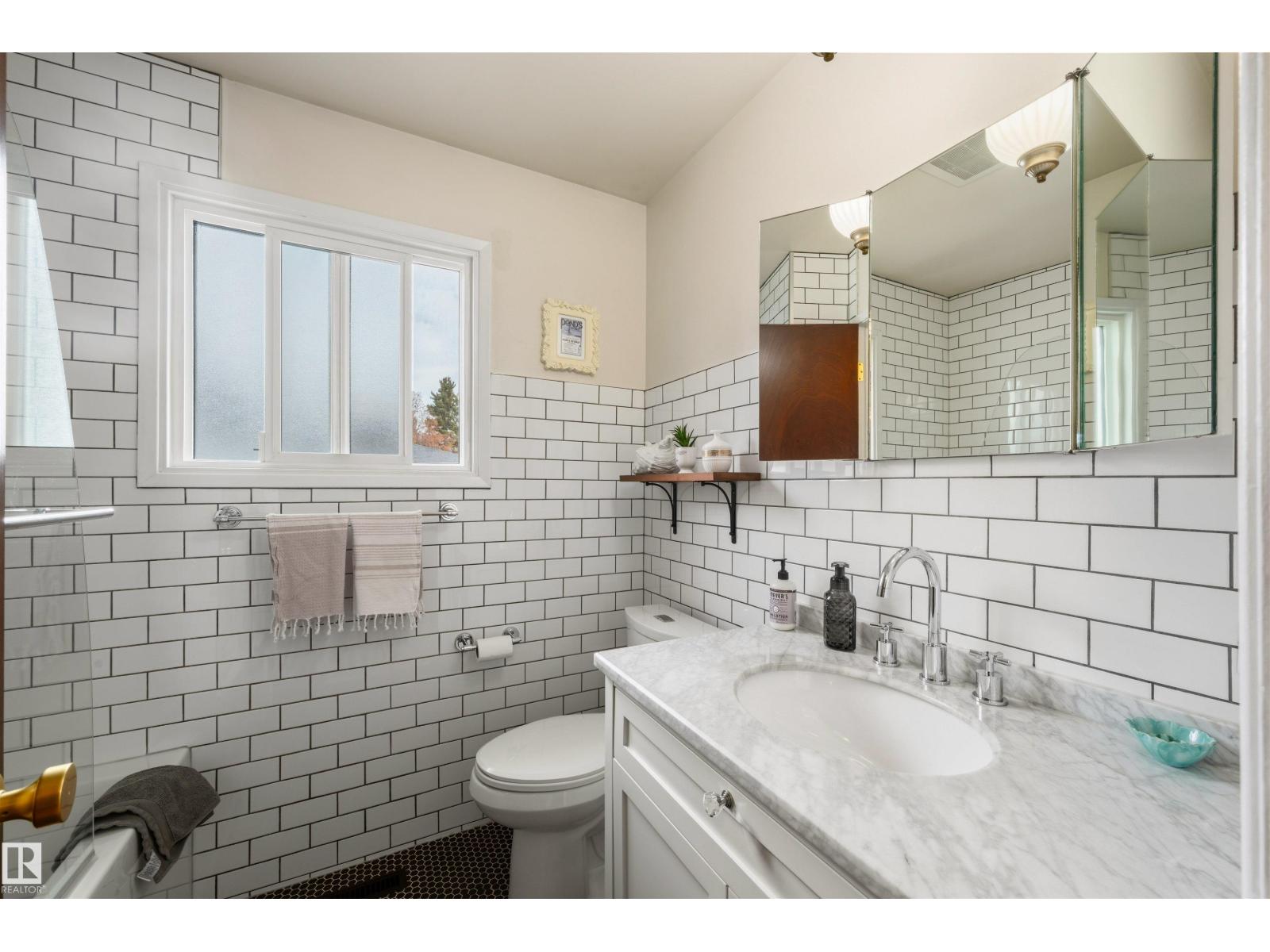 7811 148 Av Nw, Edmonton, Alberta  T5C 2T8 - Photo 20 - E4479335