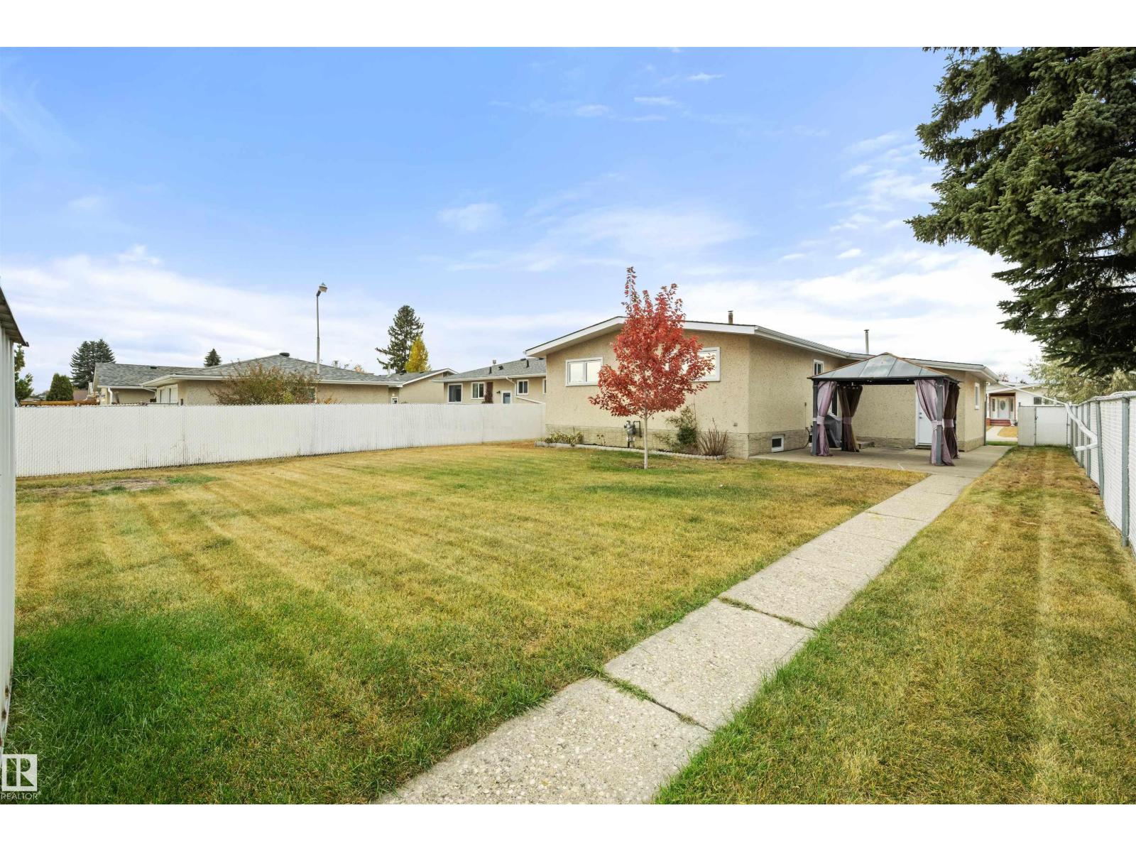 7811 148 Av Nw, Edmonton, Alberta  T5C 2T8 - Photo 37 - E4479335