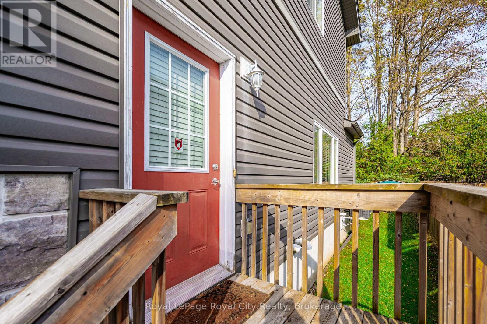 145 Kertland Street, Centre Wellington, Ontario  N0B 1S0 - Photo 4 - X12919016