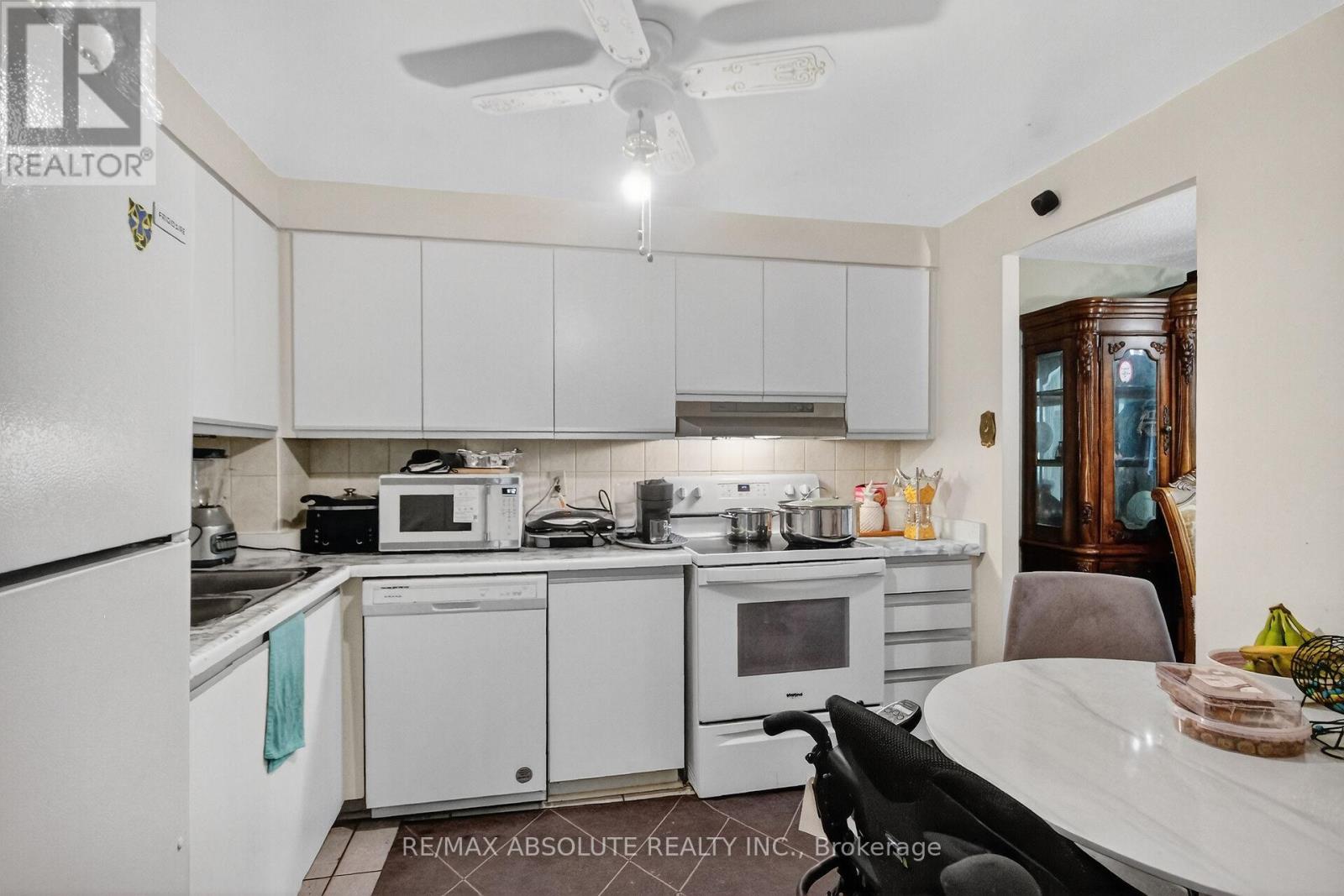 315 - 960 Teron Road, Ottawa, Ontario  K2K 2B6 - Photo 25 - X12928738