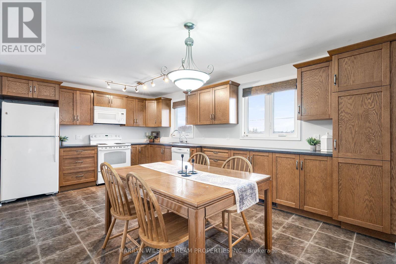 1234 Kinburn Side Road, Ottawa, Ontario  K0A 3M0 - Photo 8 - X12928888