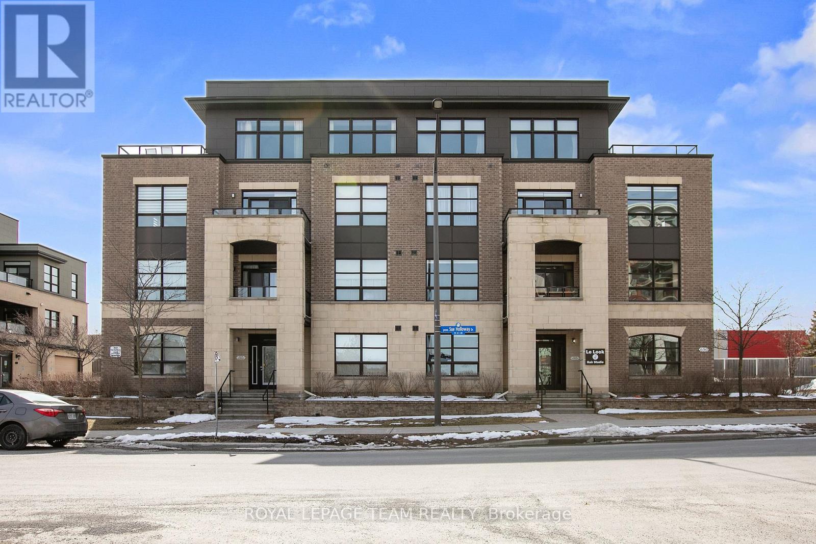 401 - 659 Sue Holloway Drive, Ottawa, Ontario  K2J 5W4 - Photo 2 - X12928920