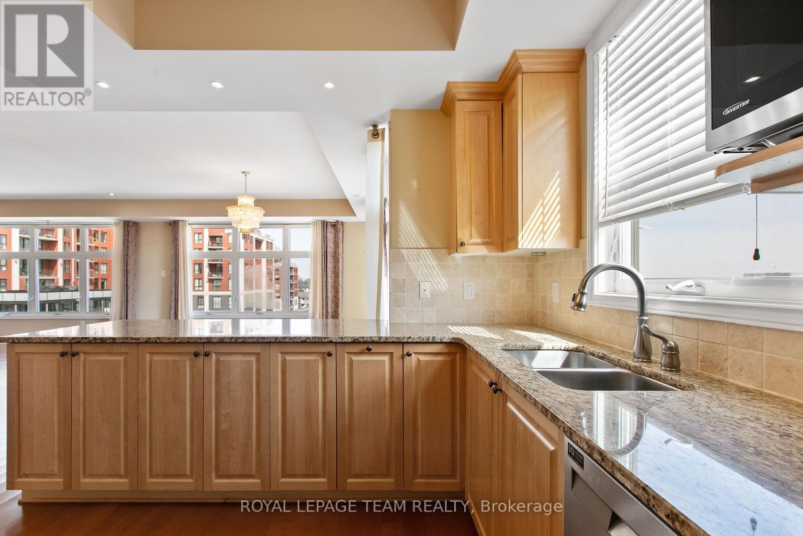 401 - 659 Sue Holloway Drive, Ottawa, Ontario  K2J 5W4 - Photo 25 - X12928920