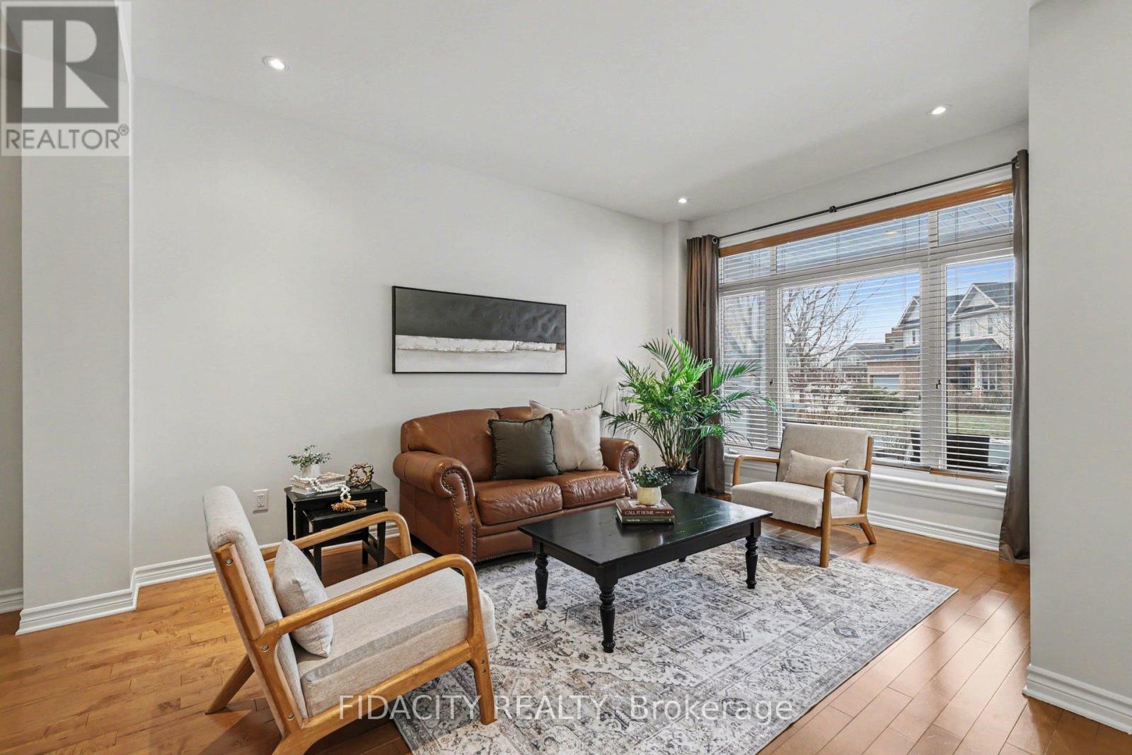 514 Bryce Place, Ottawa, Ontario  K2S 0N2 - Photo 5 - X12928958