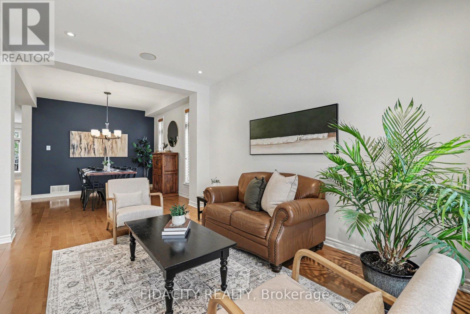 514 Bryce Place, Ottawa, Ontario  K2S 0N2 - Photo 6 - X12928958