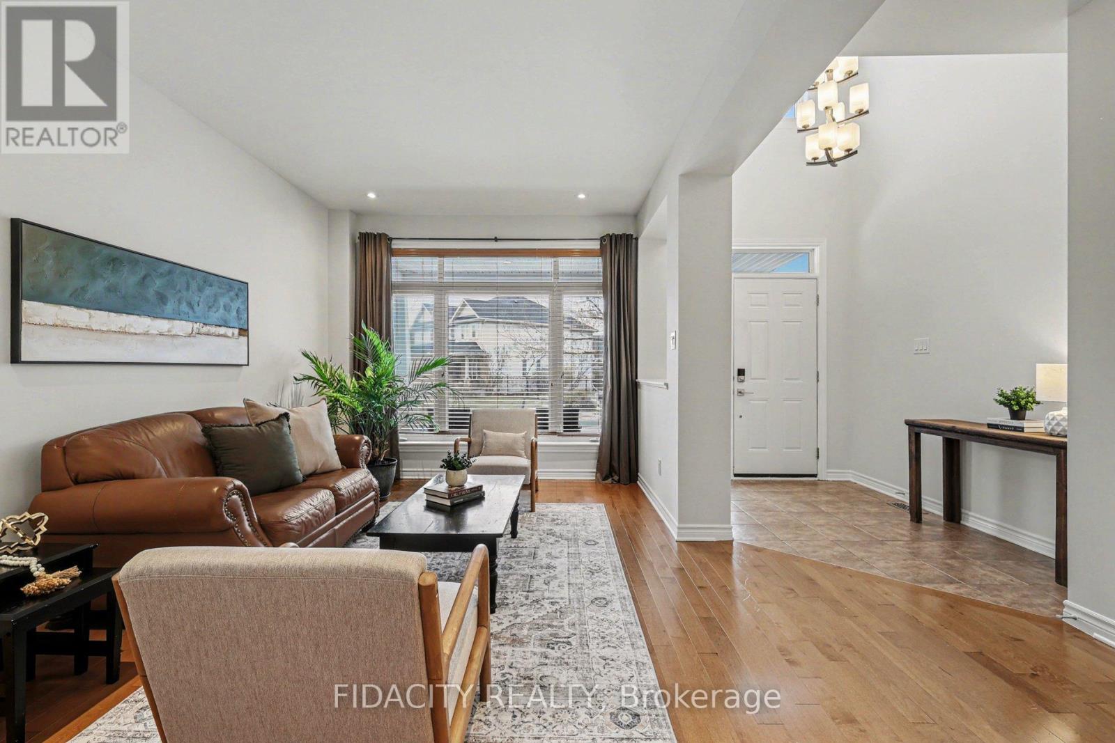 514 Bryce Place, Ottawa, Ontario  K2S 0N2 - Photo 7 - X12928958