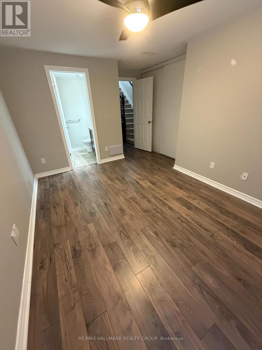 35 - 755 Lakeridge Drive, Ottawa, Ontario  K4A 0N5 - Photo 12 - X12928980