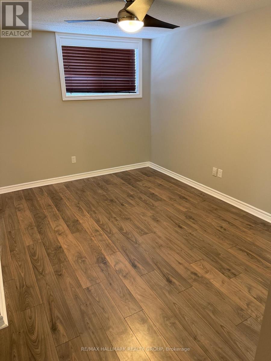 35 - 755 Lakeridge Drive, Ottawa, Ontario  K4A 0N5 - Photo 13 - X12928980