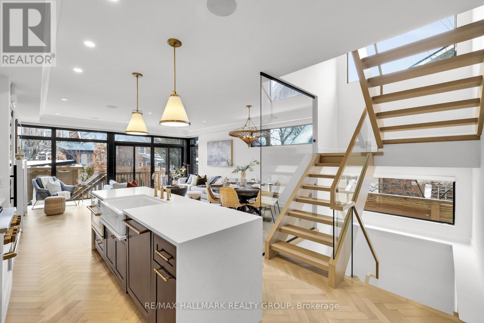 77a Kenora Street, Ottawa, Ontario  K1Y 3K9 - Photo 4 - X12928992