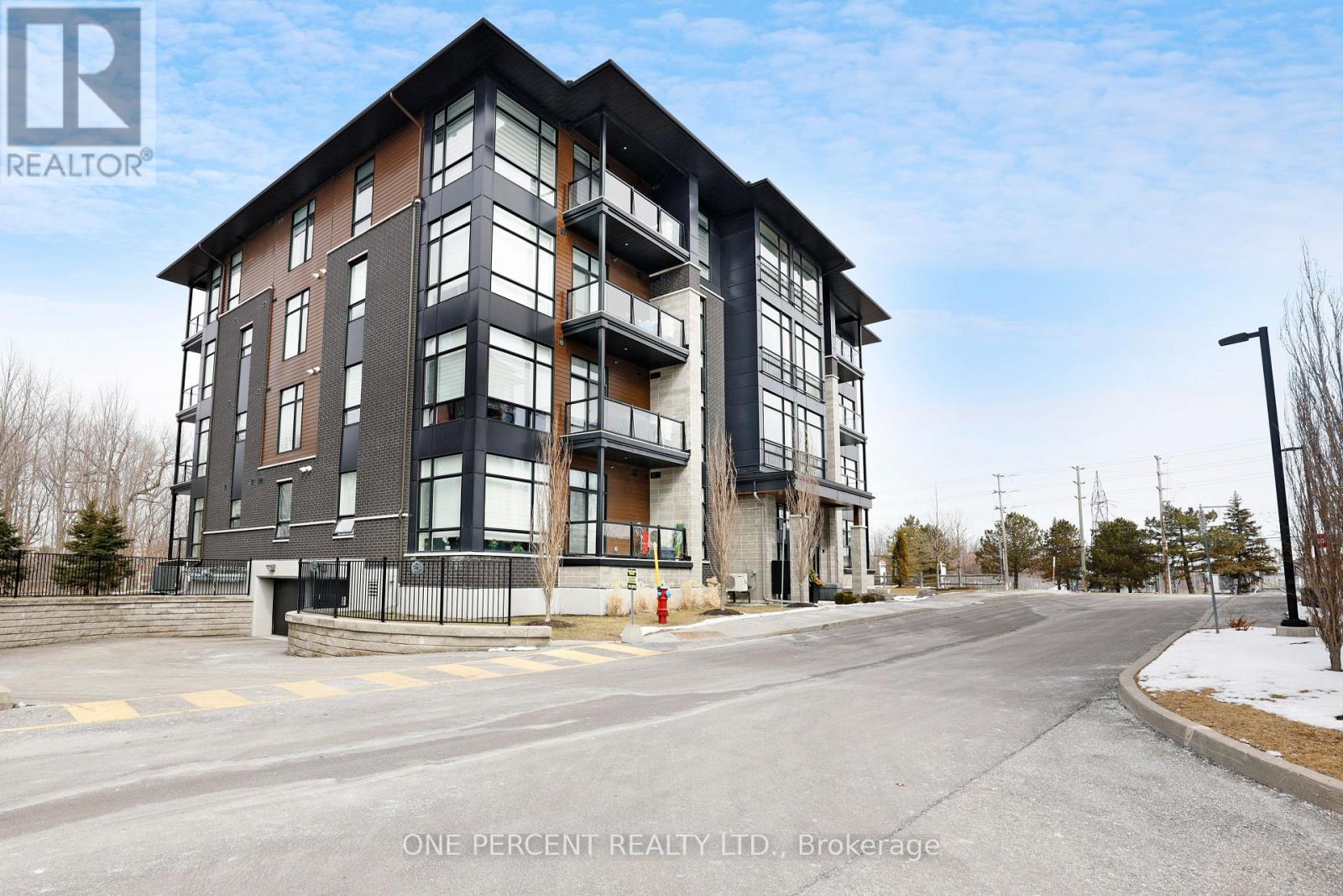 15 - 100 Cortile Private, Ottawa, Ontario  K1V 2S8 - Photo 2 - X12929062