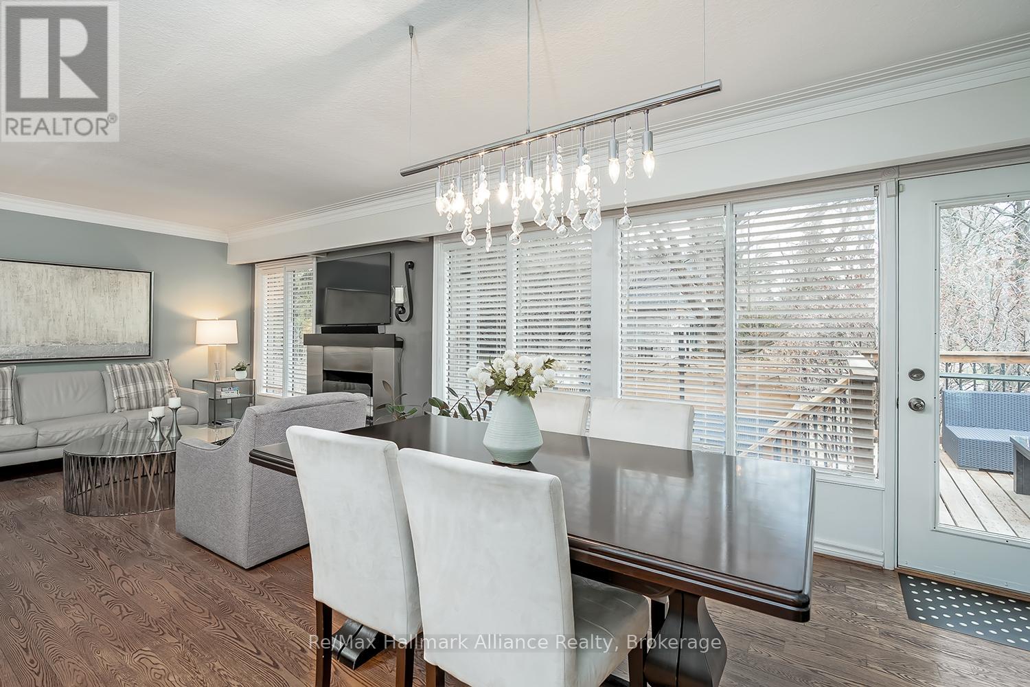 183 Westminster Drive, Oakville, Ontario  L6L 4H8 - Photo 14 - W12928798