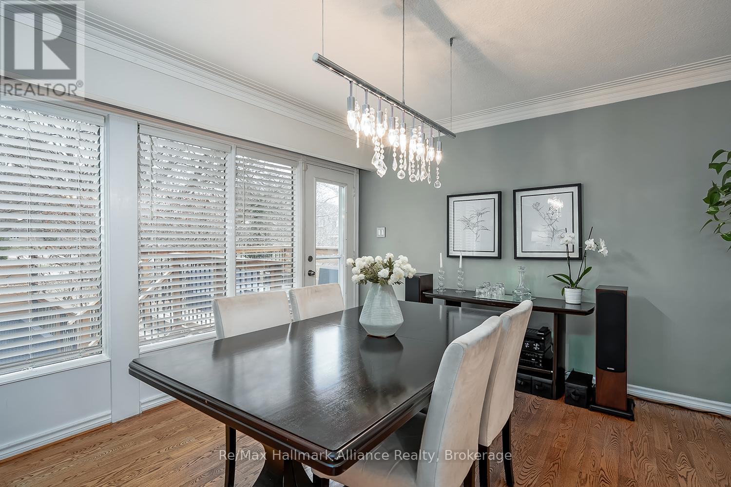 183 Westminster Drive, Oakville, Ontario  L6L 4H8 - Photo 15 - W12928798