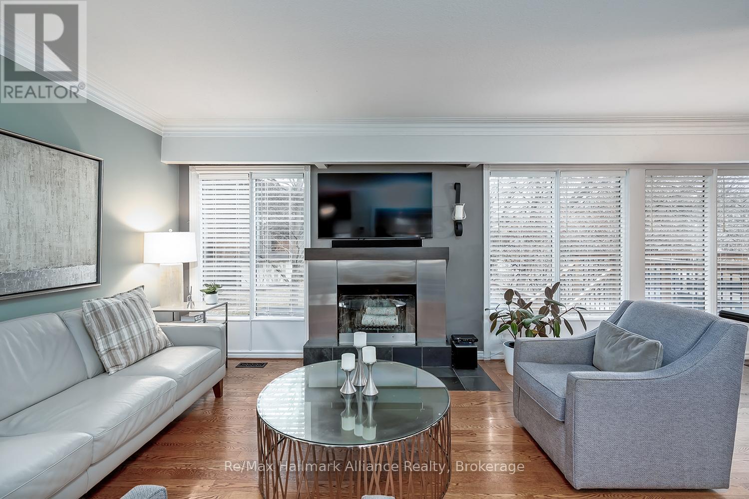 183 Westminster Drive, Oakville, Ontario  L6L 4H8 - Photo 18 - W12928798