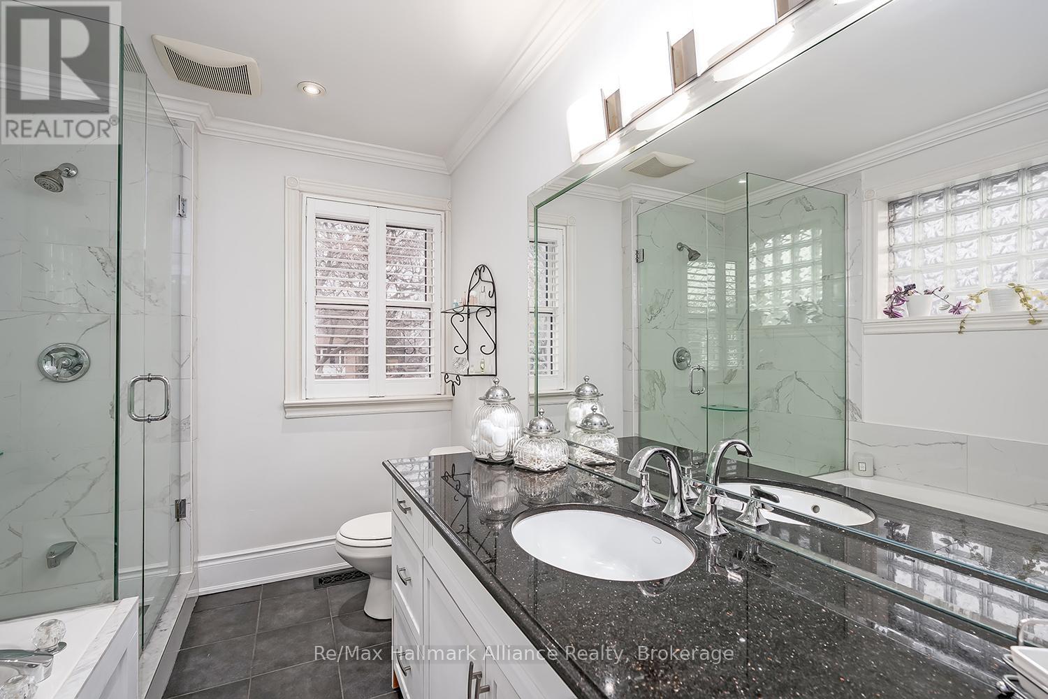 183 Westminster Drive, Oakville, Ontario  L6L 4H8 - Photo 21 - W12928798