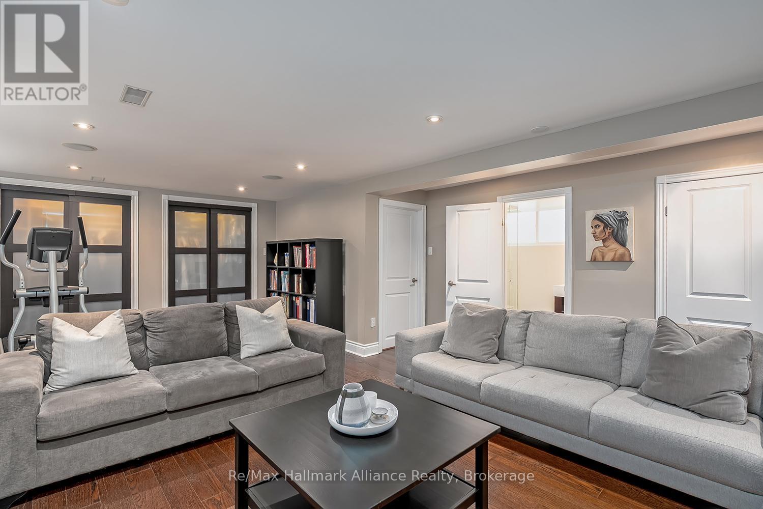 183 Westminster Drive, Oakville, Ontario  L6L 4H8 - Photo 29 - W12928798