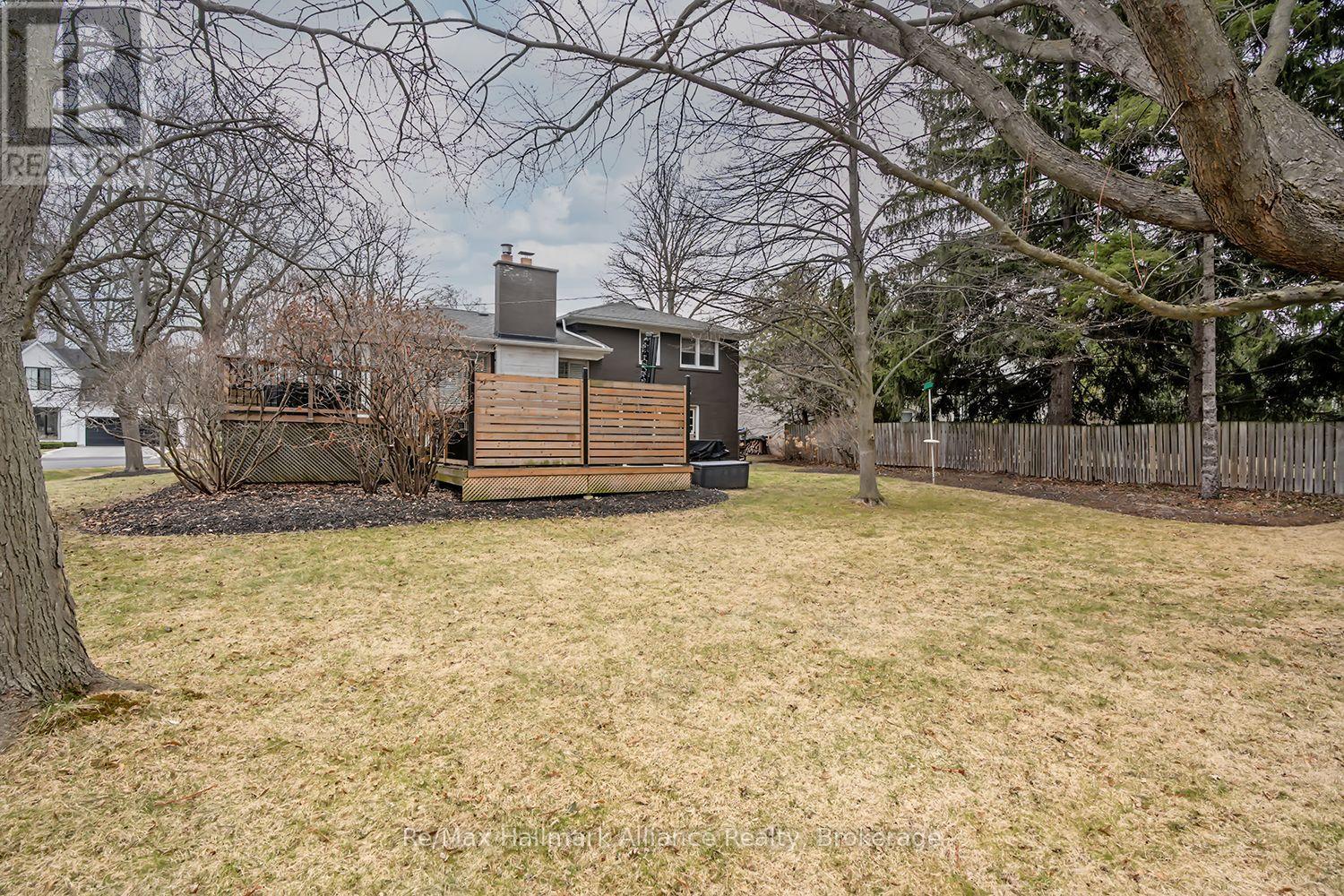 183 Westminster Drive, Oakville, Ontario  L6L 4H8 - Photo 35 - W12928798