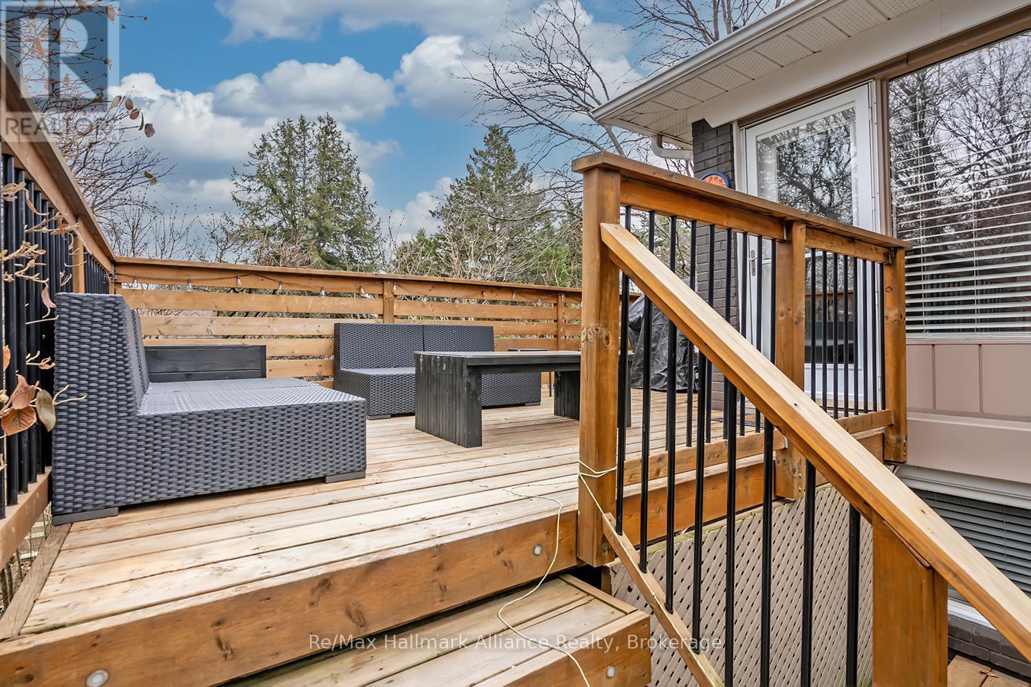 183 Westminster Drive, Oakville, Ontario  L6L 4H8 - Photo 37 - W12928798