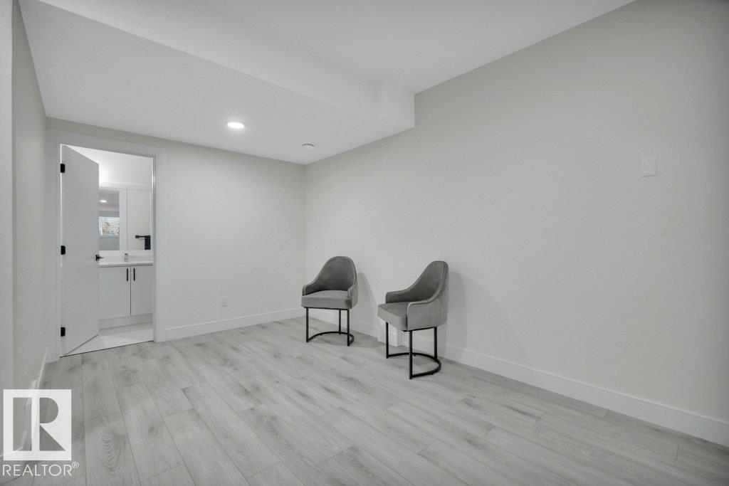 1232 Eaton Ln Nw, Edmonton, Alberta  T6M 1M9 - Photo 40 - E4479276