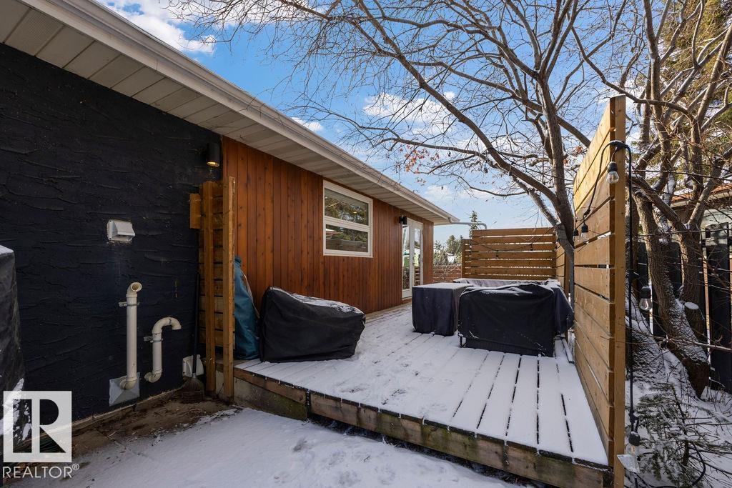 8816 25a Av Nw, Edmonton, Alberta  T6K 2W7 - Photo 38 - E4479294