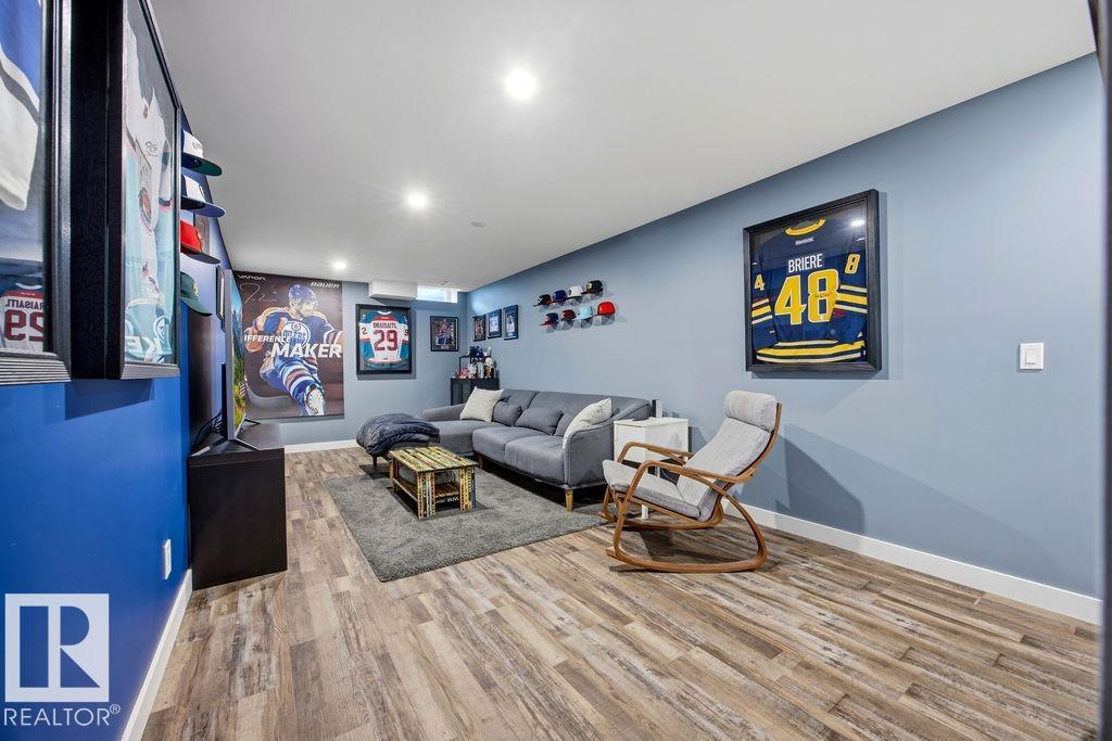 8816 25a Av Nw, Edmonton, Alberta  T6K 2W7 - Photo 34 - E4479294