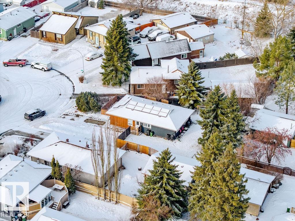 8816 25a Av Nw, Edmonton, Alberta  T6K 2W7 - Photo 48 - E4479294