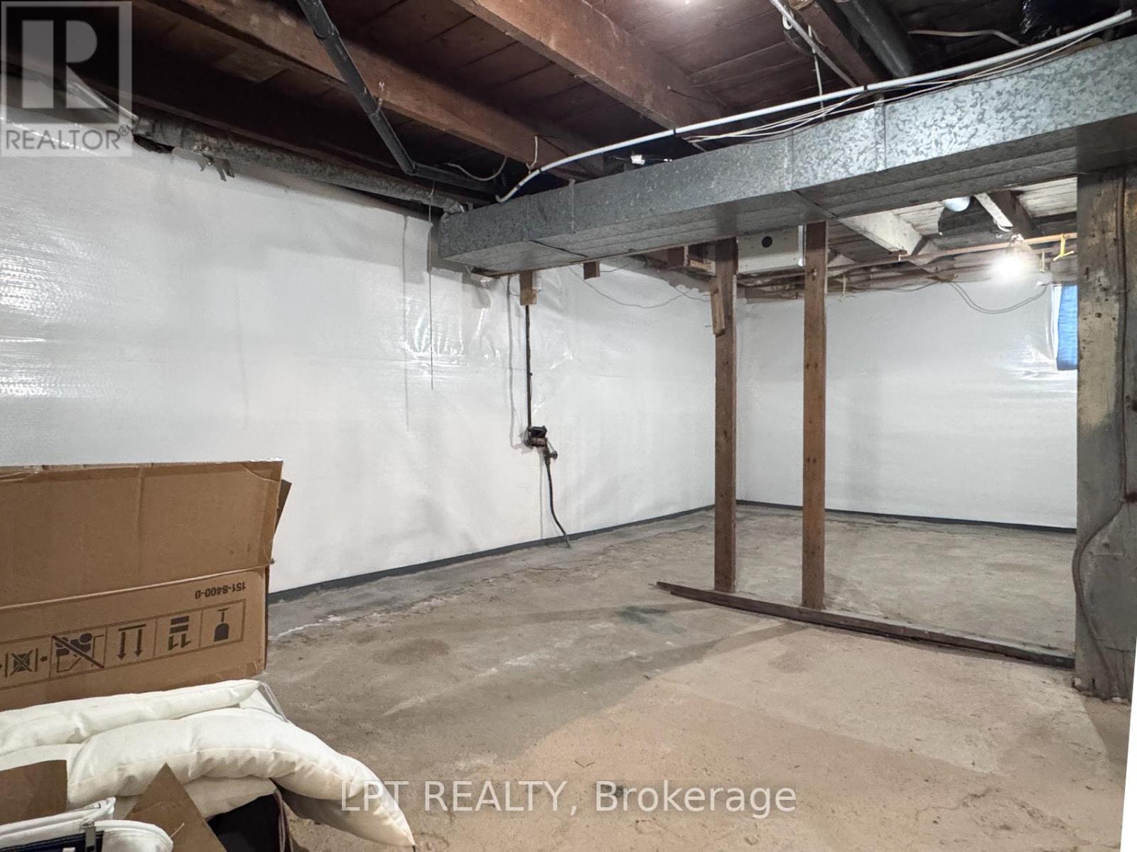 412 Montreal Road, Ottawa, Ontario  K1K 0V4 - Photo 24 - X12796482