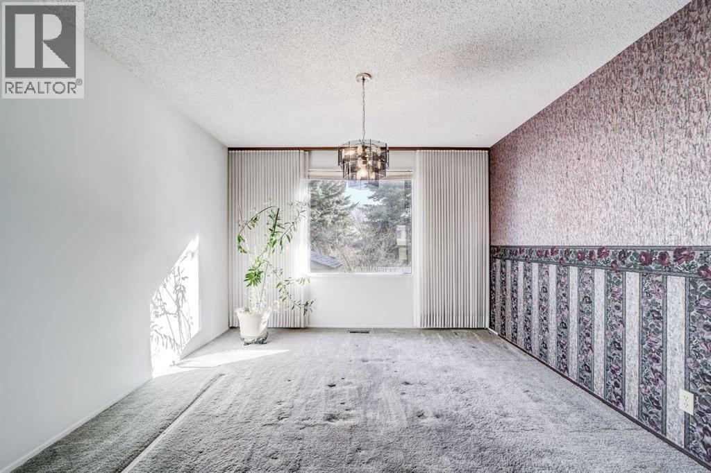 129 Oxford Road W, Lethbridge, Alberta  T1K 4V6 - Photo 11 - A2296940