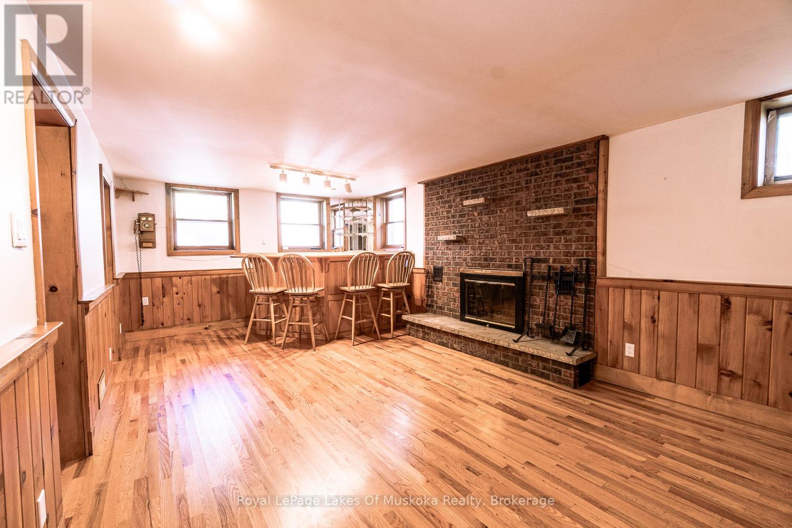 96 520 Highway W, Burk's Falls, Ontario  P0C 1A0 - Photo 23 - X12928874