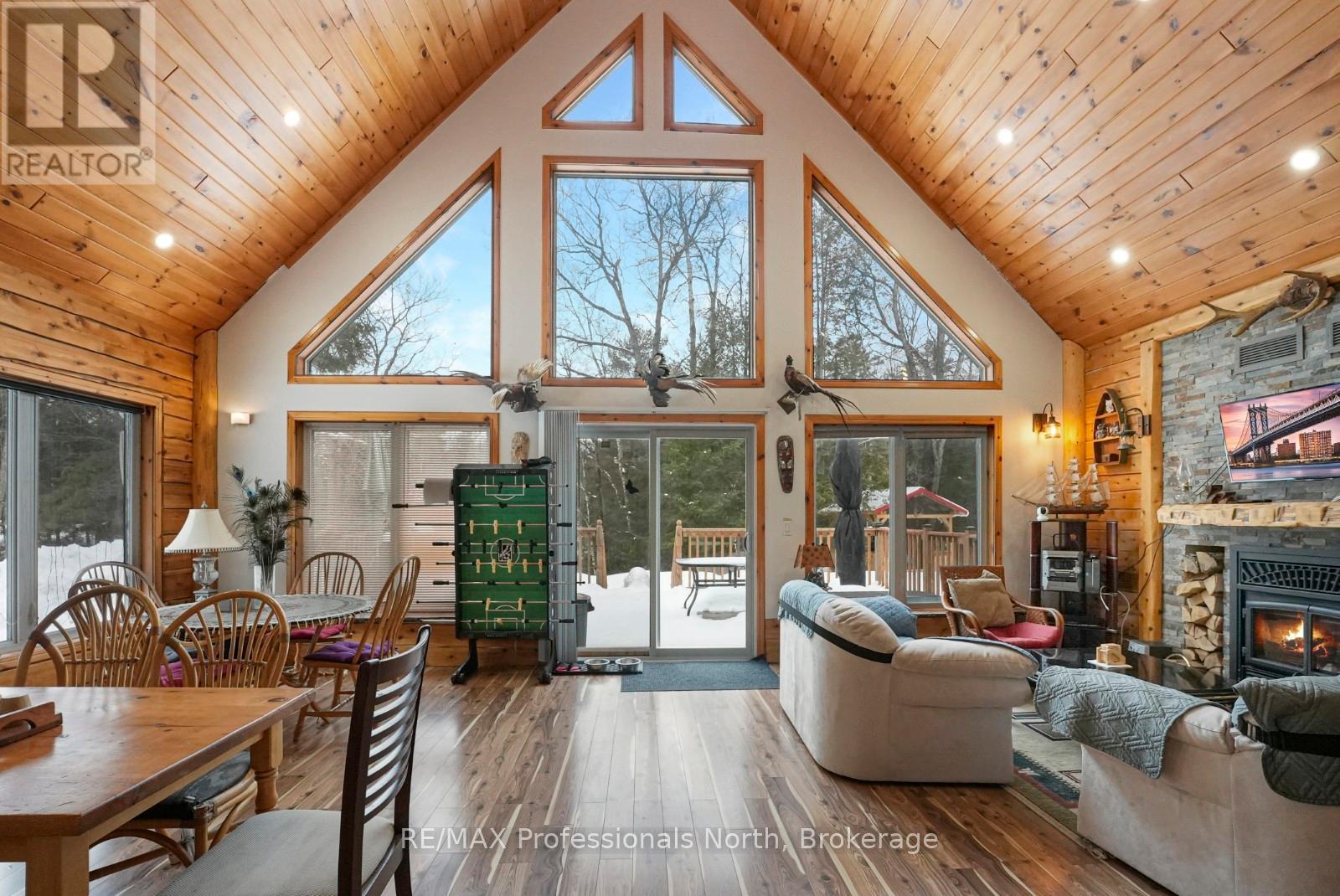 1029 Cranberry Lake Road, Dysart Et Al (Guilford), Ontario  K0M 1S0 - Photo 4 - X12928880